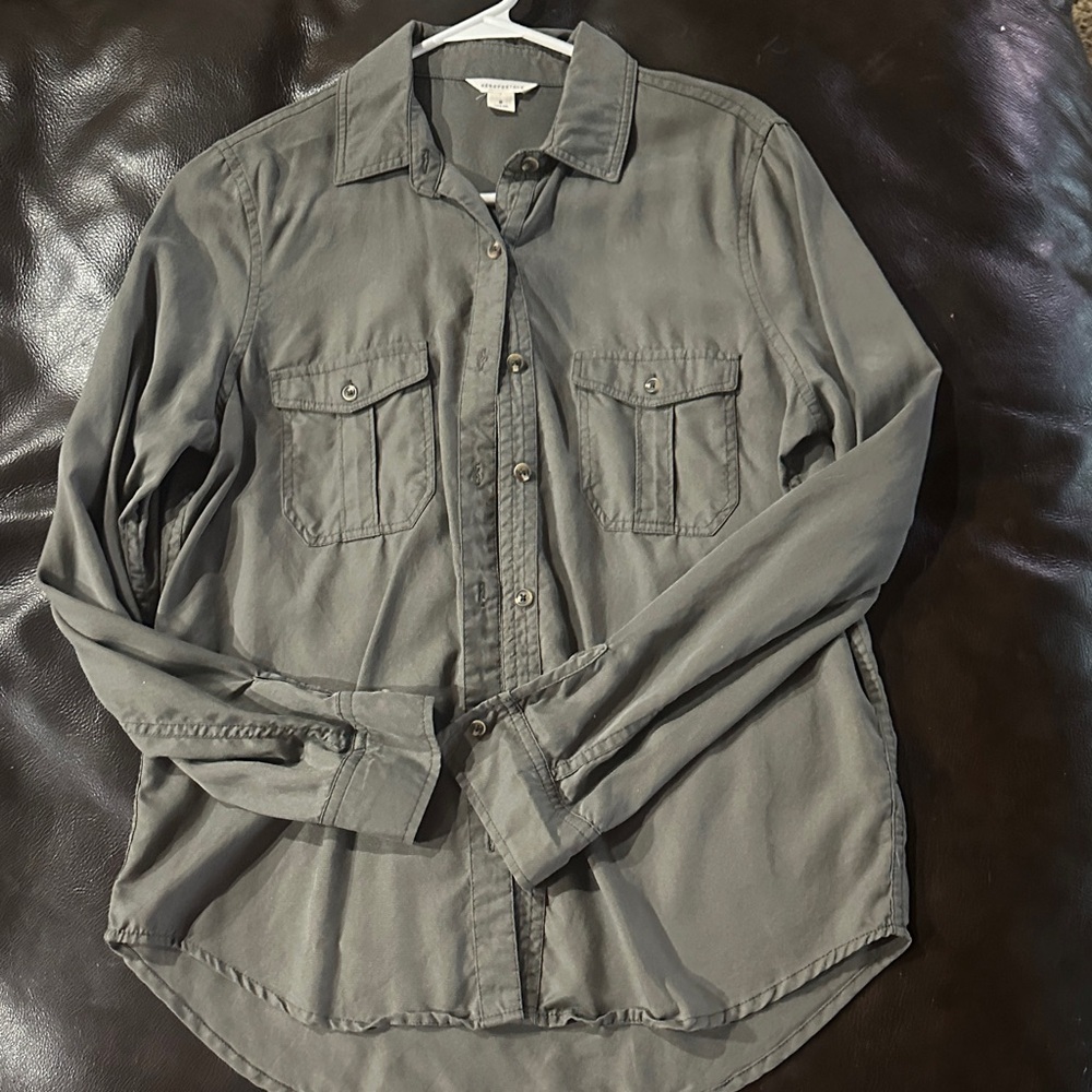 Aeropostale Green Button-Down Shirt - Picture 2 of 6